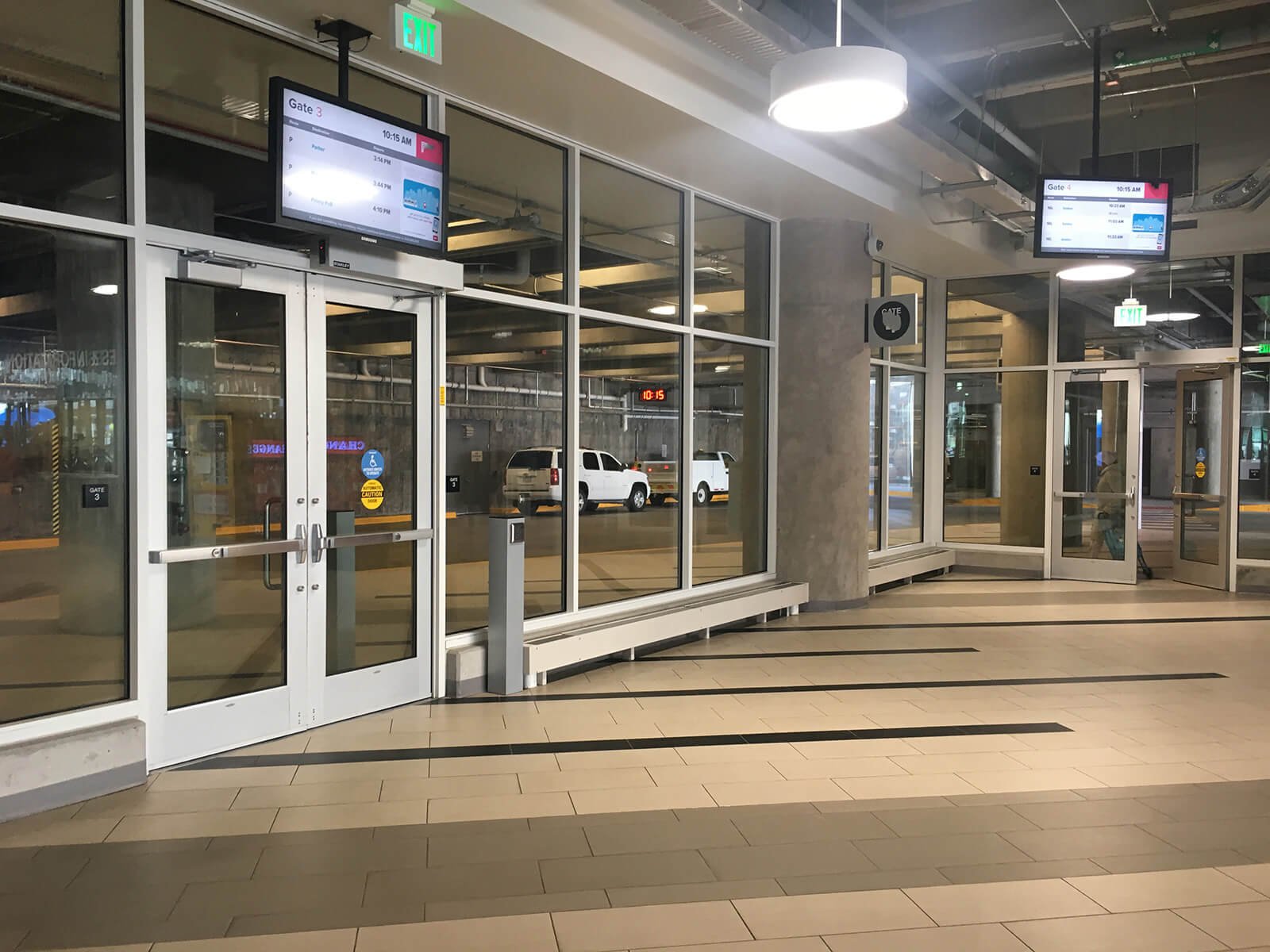 Commercial Window Cleaning 03